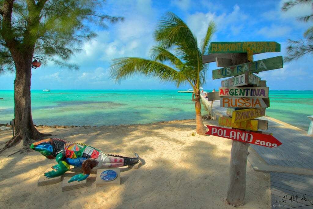 What Are The Best Ways Of Sending Money Out Of the Cayman Islands?
