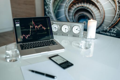 How to buy US stocks from Uganda