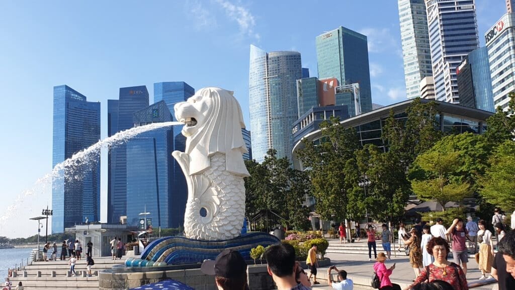 What Are The Best Ways Of Sending Money Out Of Singapore To The UK?