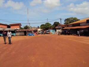 Investing as an expat in Gabon presents a unique combination of opportunity and complexity.