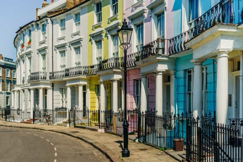House price crash in the UK in 2022