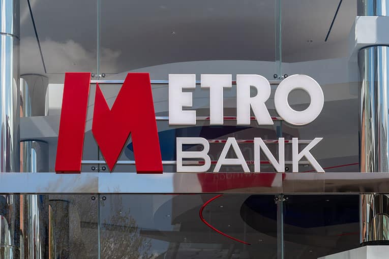 Metro Bank Review 2022