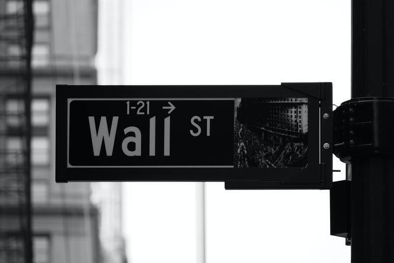 Money market mutual funds for expats is a popular choice for stable and low-risk investments. Photo by Patrick Weissenberger on Unsplash 
