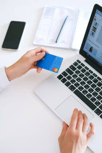 Should you open a Citibank international account as an expat?