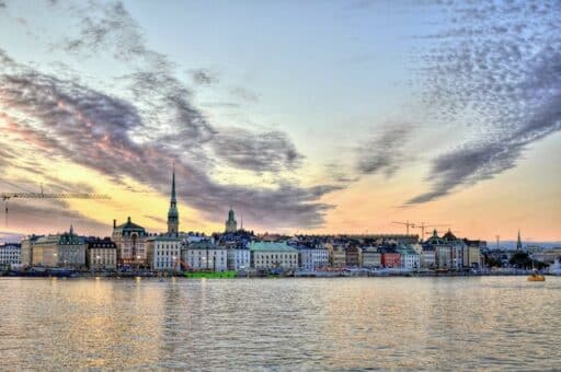 Sweden's economy has been strong and stable for decades, making it a desirable location for business owners and investors. Strong governmental finances, low levels of corruption, and a dedication to fiscal discipline all bode well for the long-term success of local businesses in the country.