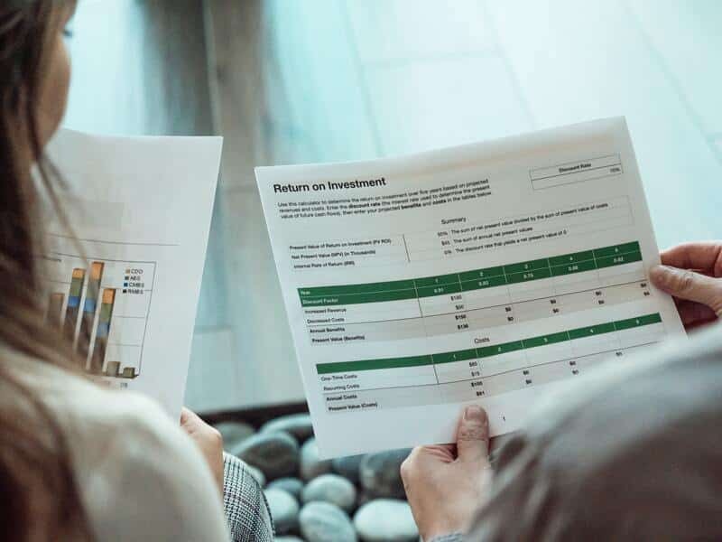 Alternative Singapore investment platforms may also use portfolio rebalancing to manage risk. Photo by Kindel Media