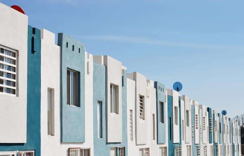 Retiring in Tenerife requires finding housing in your preferred location and suited to your budget. 
