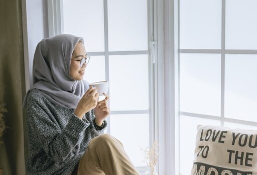 As a Muslim expat following Sharia, it is advisable to have a wealth manager who specializes in Sharia-compliant wealth management.