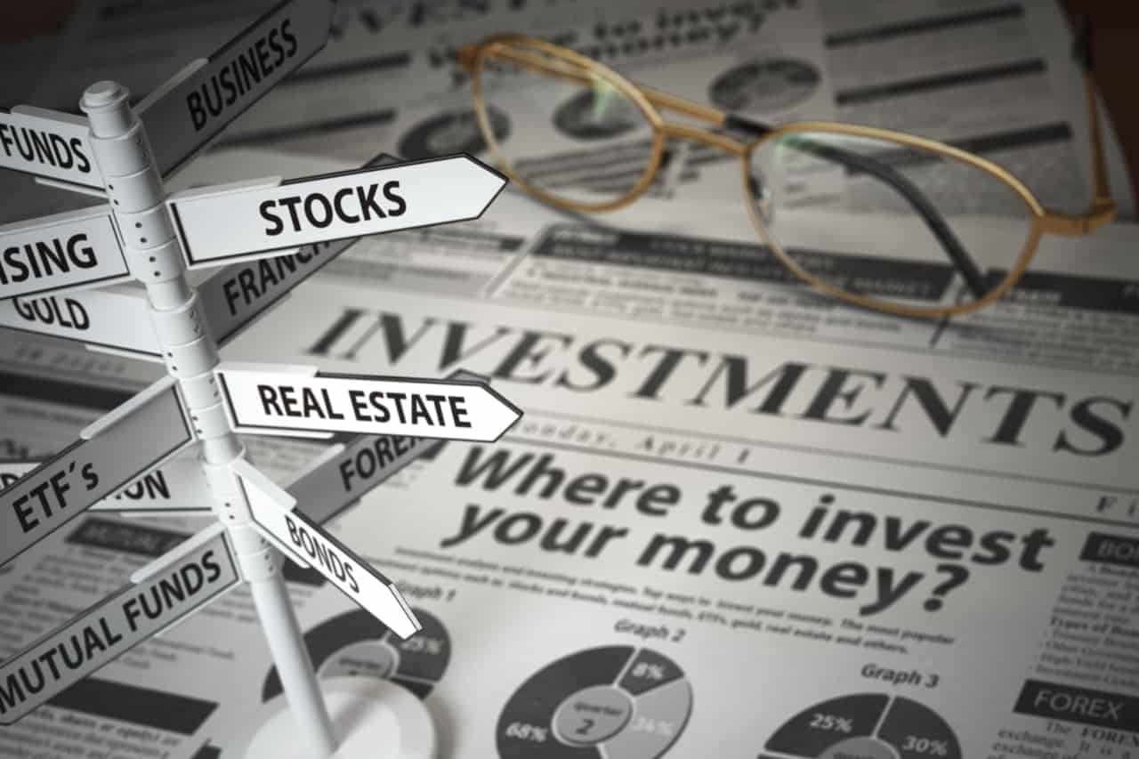 What are Non-Correlated Assets?