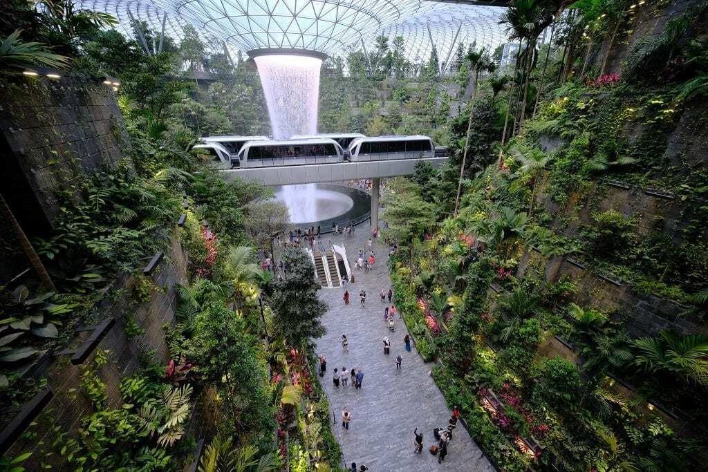 Expat Guide To Moving To And Living In Singapore In 2022: What Should You Look Out For?