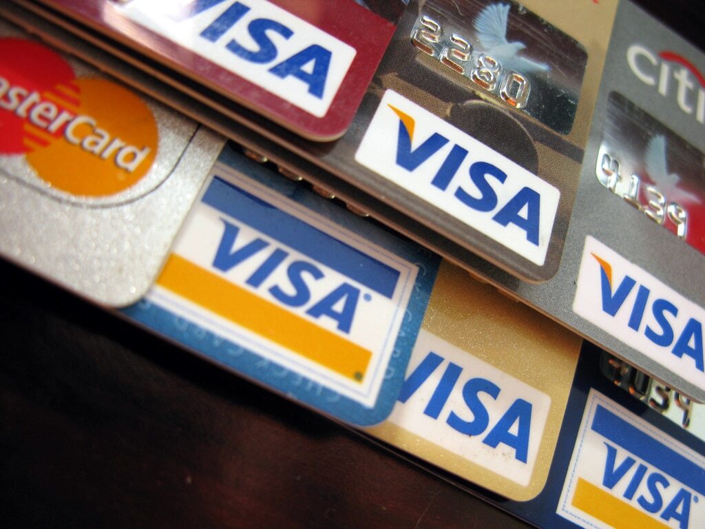 7 Best UK Banks For Expats