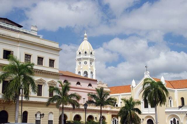 How to retire in Panama in 2023