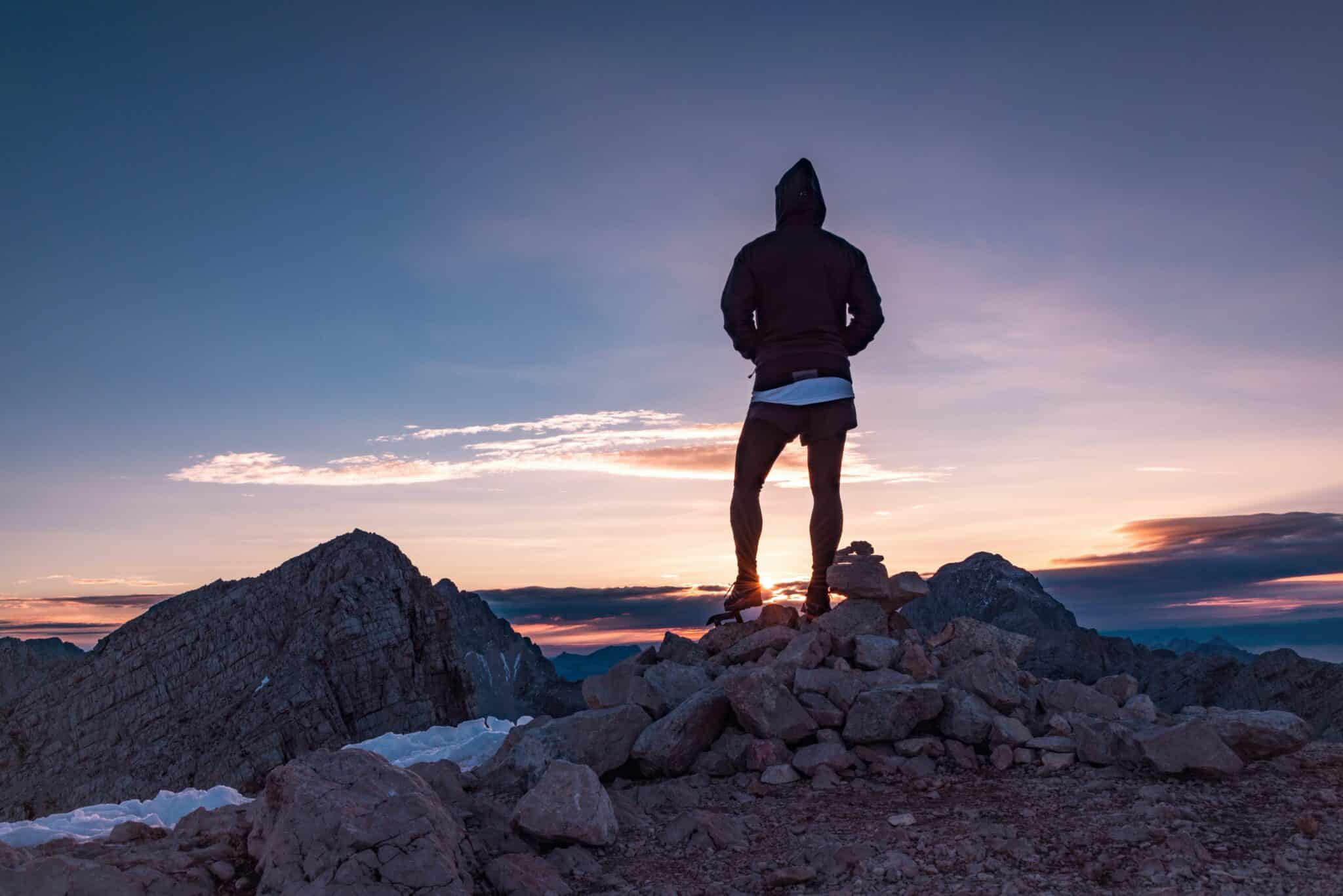 What Financial Decisions Can You Make In Your Twenties To Help You Save Money 2022