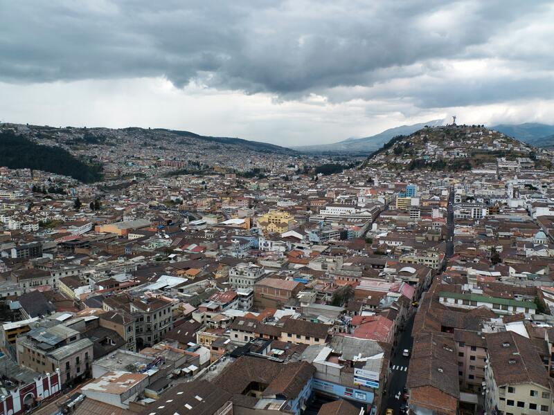 retire in colombia