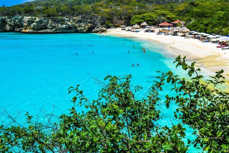 best caribbean islands for expats