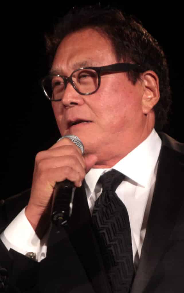 Robert Kiyosaki 14975062990 cropped