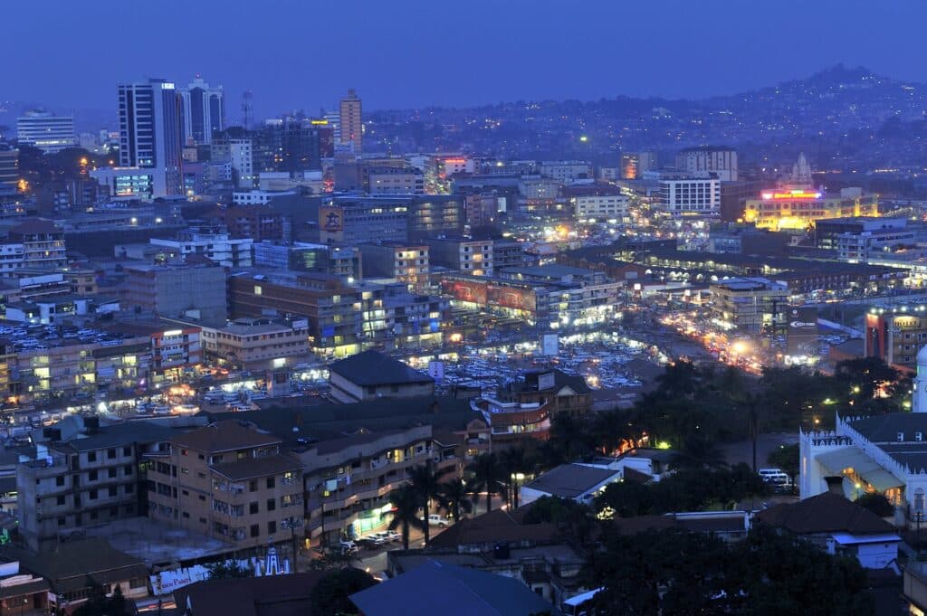 Expat financial advisor in Uganda