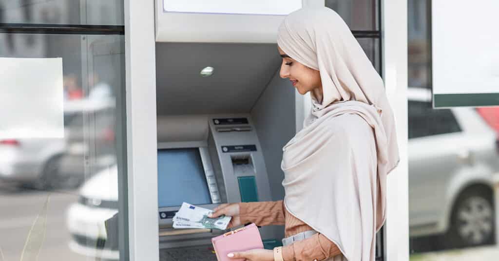 Dubai Islamic Bank Review