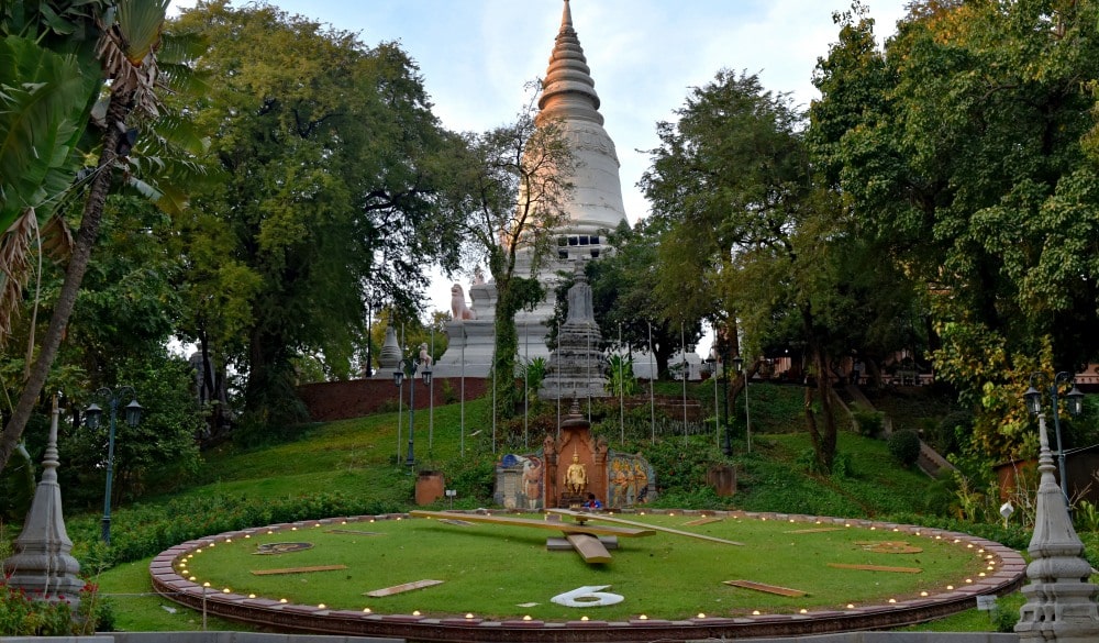 Wat Phnom GettyImages 1169974757