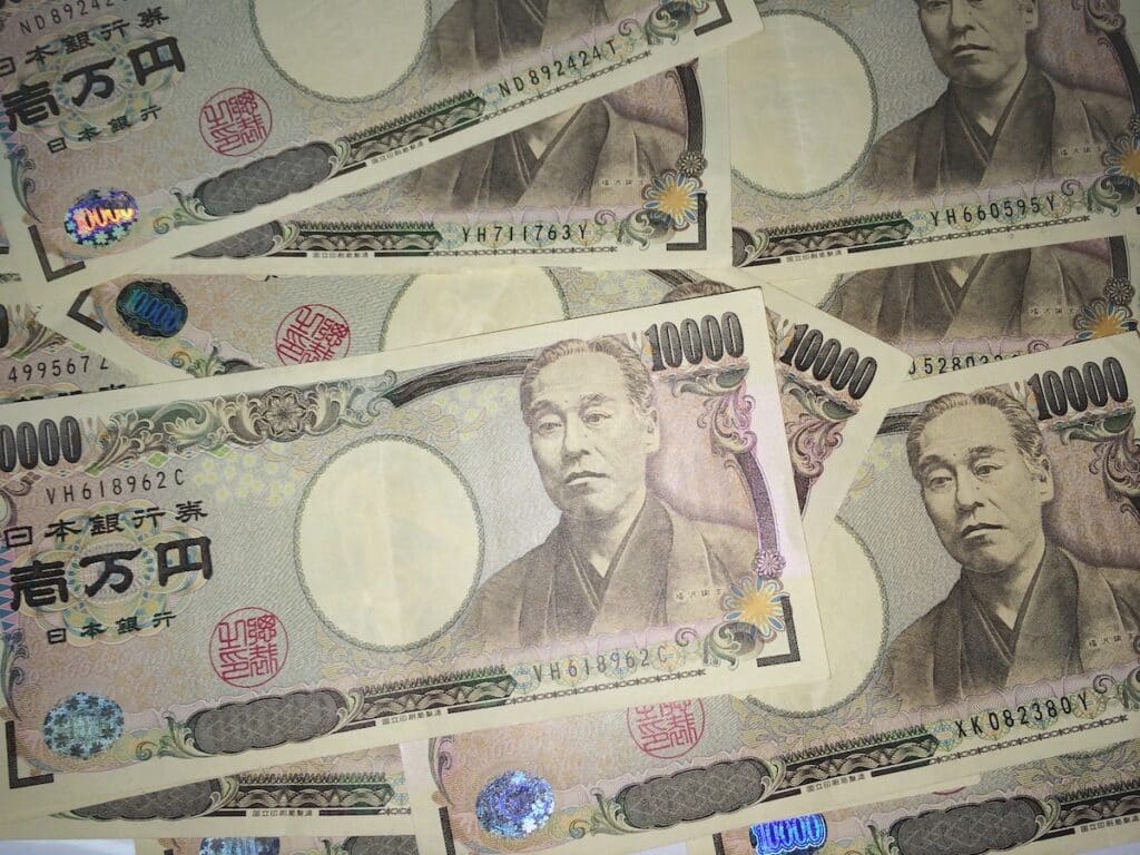 NISA Japan and currency