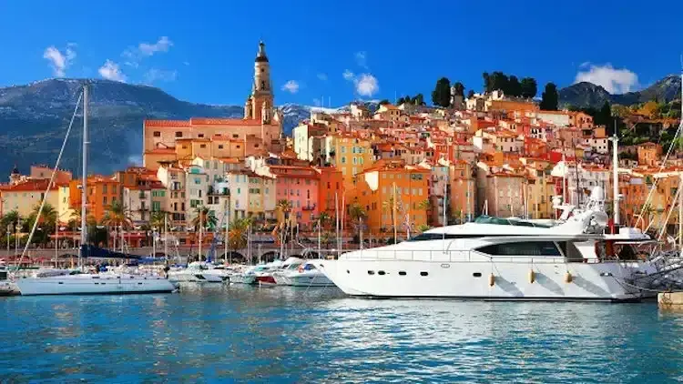 11 Best Yachting Locations In 2022