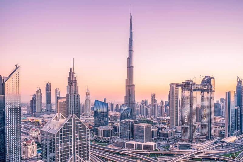 Setting up a business in the UAE. Photo by ZQ Lee on Unsplash