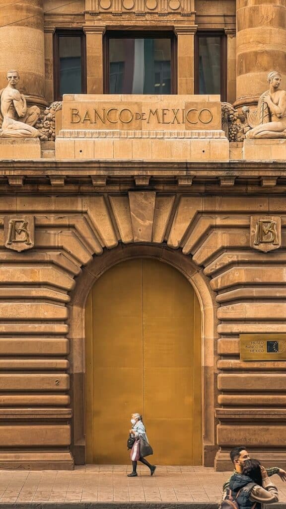banks of mexico