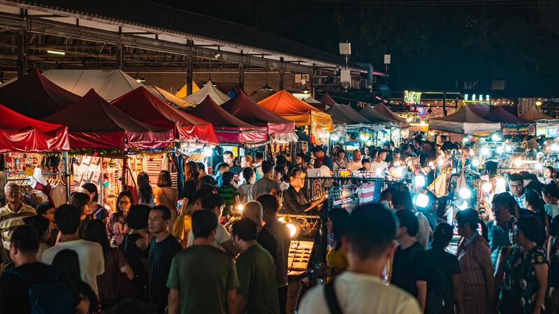 Bargaining is an essential skill to cut the cost of living in Thailand for expats. Photo by Chait Goli