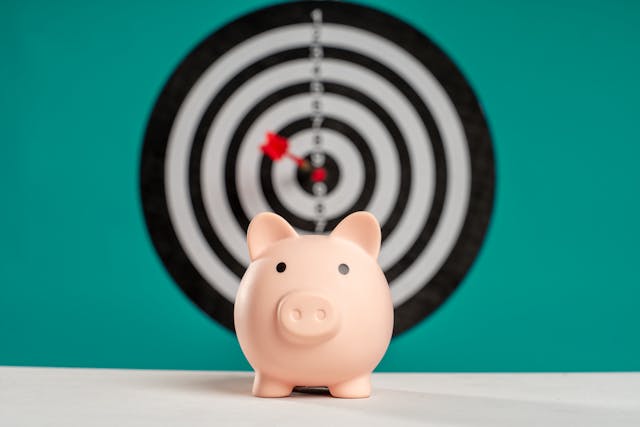 What are the Safest Investments for Expats?