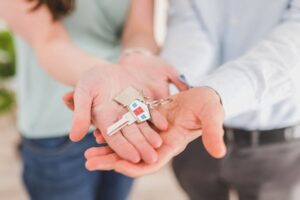 Should I Buy or Rent Property as an Expat?