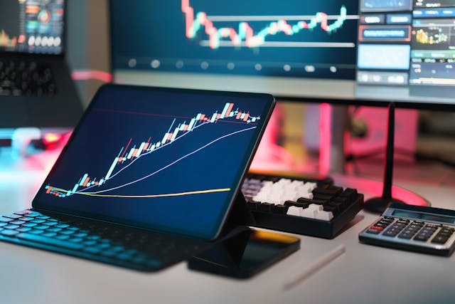 How Much Money Do You Need to Live Off Investments?