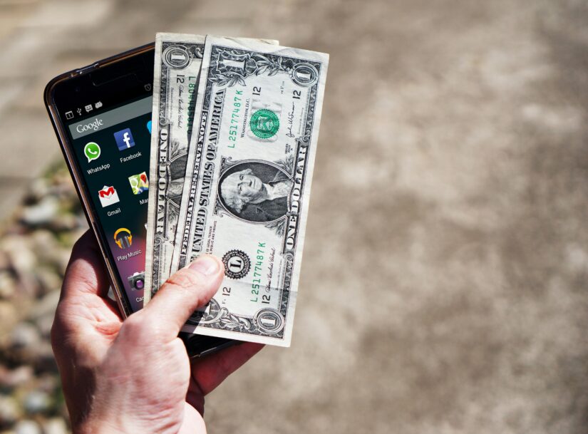 Remitly vs Worldremit: Comparison 2025