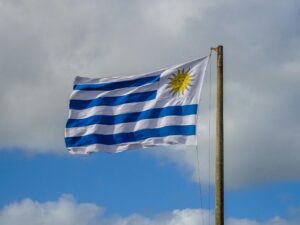 Uruguay independent means visa guide