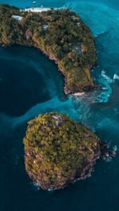 Entrepreneurs in St. Vincent and the Grenadines can begin by choosing the right business structure such as a sole proprietorship, partnership, limited liability company (LLC), or International Business Company (IBC).